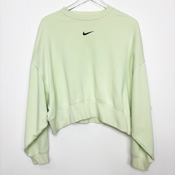 Nike Trend Lime Green Fleece Cropped Crew Neck Sweatshirt Size Small - Picture 1 of 5